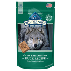 BLUE BUFFALO: Wilderness Trail Treats Dog Treat Duck Biscuits, 10 oz